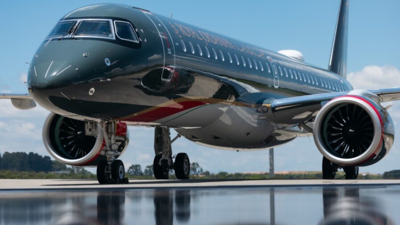 Royal jordanian rj112 sales